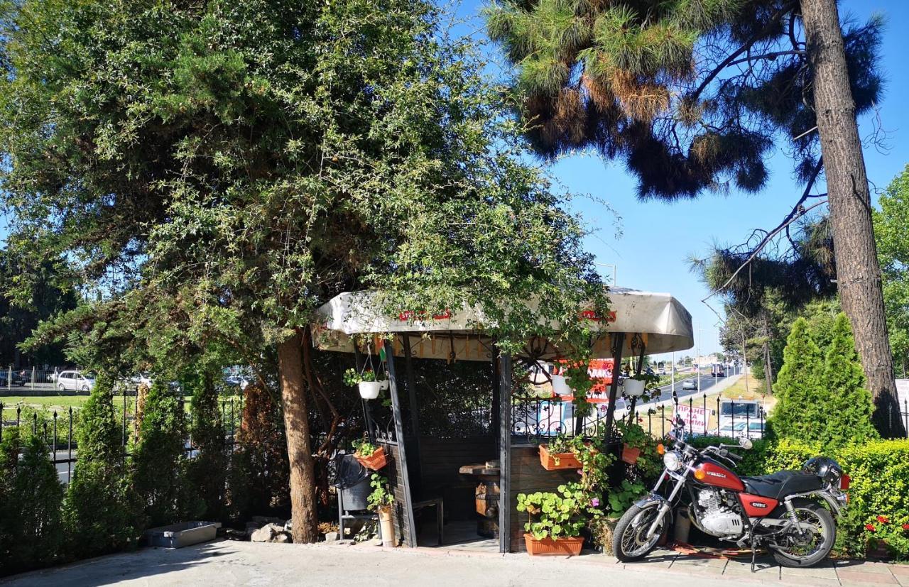 Respekt Guest House Sunny Beach Esterno foto