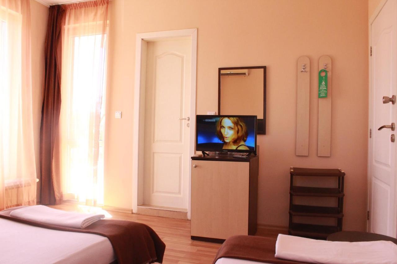 Respekt Guest House Sunny Beach Esterno foto