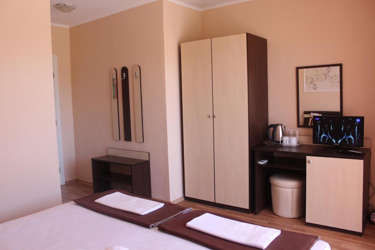 Respekt Guest House Sunny Beach Esterno foto